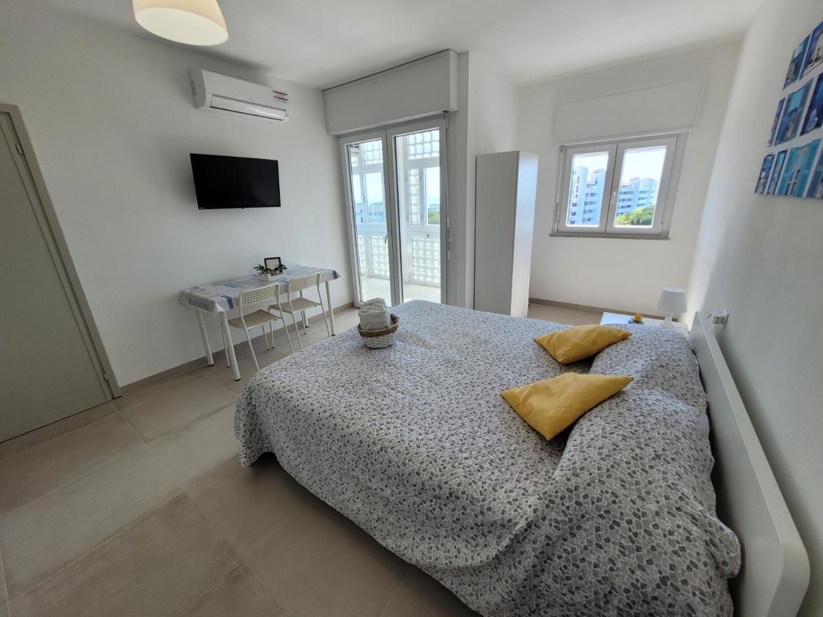 Rosato Double Sea View Apartment Lignano Sabbiadoro Dış mekan fotoğraf